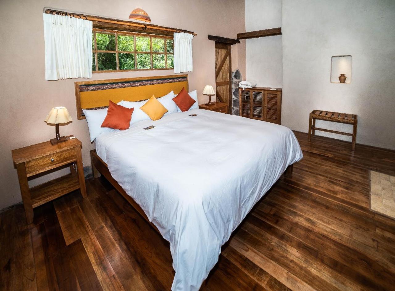 Sacred Dreams Lodge Urubamba Exterior photo